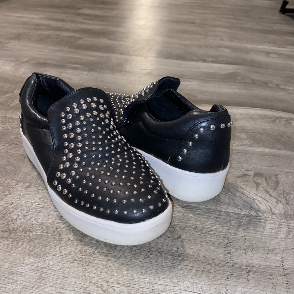 Steven by Steve Madden platform black sneakers